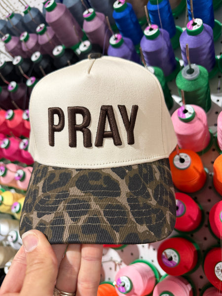 PRAY puff leopard bill hat